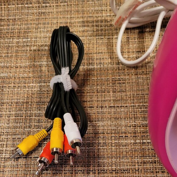 MATTEL Barbie DVD Blossom Player W/ Remote & AV Cord - Works See Video!! - Picture 5 of 15